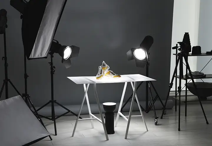 Estúdio fotográfico especializado em fotografia de produto.
